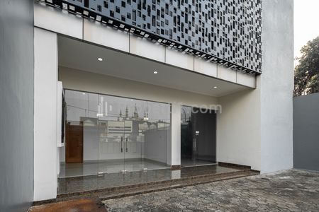 Dijual Mini Office Building di CIlandak, Jakarta Selatan