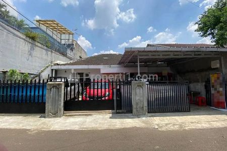 Jual Rumah di Kawasan Jalan Kangkung Kota Jakarta Selatan SHM