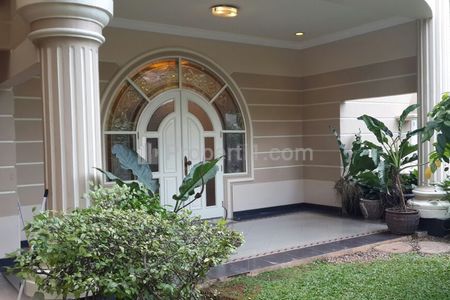 Jual Rumah Bagus Mewah Siap Pakai di Jalan Kemang Timur Jakarta Selatan