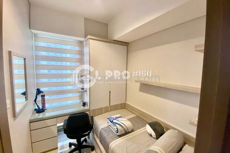 Dijual Apartemen Taman Anggrek Residence Jarang Ada Mesin Cuci, Best Unit di Tanjung Duren Jakarta Barat - 3 BR Furnished