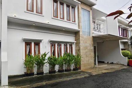 Jual Rumah Minimalis Area Komplek Kebagusan Townhouse Jakarta Selatan