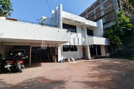 Jual Rumah dan Kantor Luas di Kawasan Darmo Surabaya Strategis