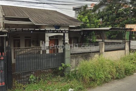 Dijual Rumah Lokasi Strategis di Meruyung, Limo, Depok