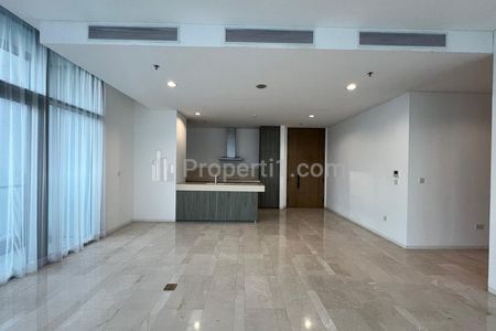 Dijual Apartemen 3+1 BR Semi Furnished di Verde Two