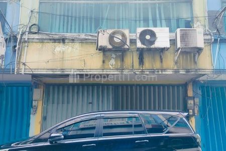 Ruko Dijual di Kompleks Surya Inti Permata Wonocolo Surabaya Selatan