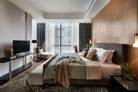 Dijual Apartemen 2+1 Bedroom Fully Furnish 168 m2 di The Regent Residences Jakarta
