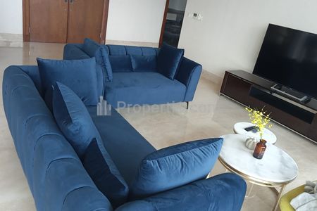 For Lease Apartment Pakubuwono Signature Strategic Location In South Jakarta – 4+1 BR Fully Furnished
