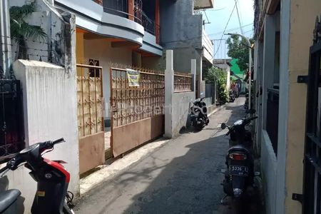Dikontrakkan Rumah 2 Lantai – Lokasi Strategis di Cibeunying Kidul, Bandung