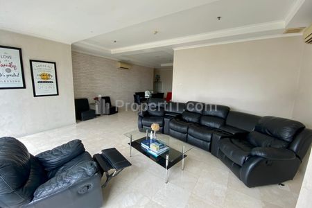 Dijual Apartemen FX Residence Tipe 3+1 Kamar Tidur Kondisi Fully Furnished