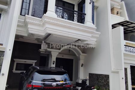 Dijual Rumah Mewah Siap Huni 3+1 Bedroom - Jagakarsa, Jakarta Selatan