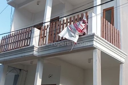 Dijual Villa 4 Lantai Strategis Hanya Selangkah dari BNS, Batu, Malang, Jawa Timur