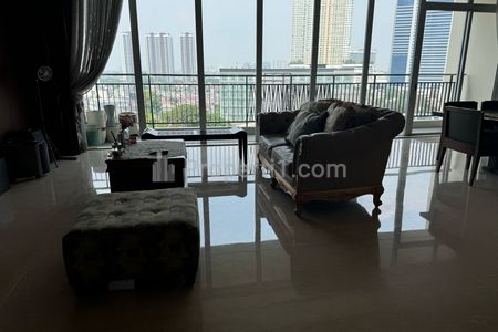 Dijual Apartemen Pakubuwono Signature - 4+1 Kamar Tidur Full Furnished