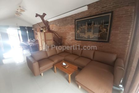 Sewa Rumah Area Ciputat, Pondok Ranji 4 Kamar Full Furnish - Tangerang Selatan