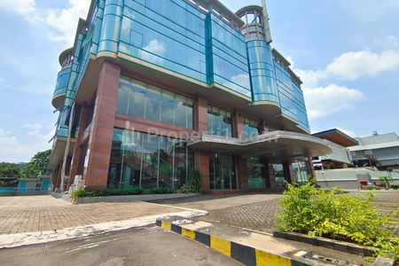 Jual Gedung Siap Pakai Ada 6 Lantai Plus Basement, Luas 3715 m2 Bangunan 10000 m2 di Kemang, Pasar Minggu, Dekat Simatupang, Jakarta Selatan