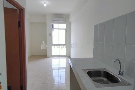 Disewakan Apartemen Bale Hinggil Surabaya Studio Kosongan + AC di MERR, Medokan Semampir, Sukolilo