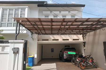 Dijual Rumah Komplek Mewah di Ciganjur, Jagakarsa, Jakarta Selatan
