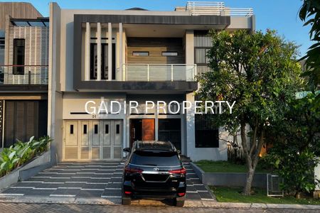 Tampak Depan Rumah