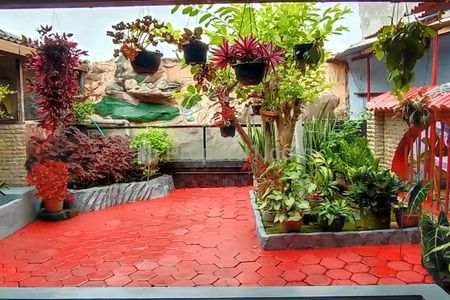 Dijual Rumah Besar Tengah Kota di Bantaran Suhat Kota Malang