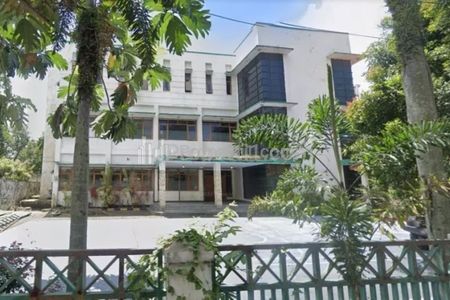 Jual Gedung 3 Lantai Ex Sekolah di Coblong, Kota Bandung