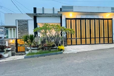 Dijual Rumah di Alam Asri Kuningan Full Furnished
