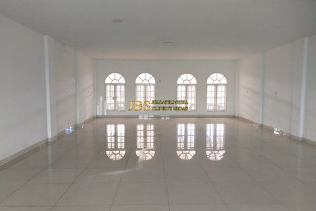 Dijual Ruko Gandeng di Komplek CBD Polonia - Medan Kondisi Siap Huni
