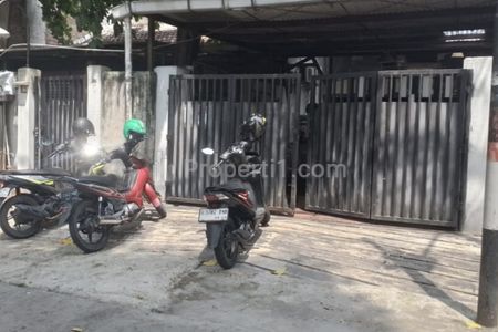 Dijual Rumah Kost Strategis di Kebayoran Baru Jakarta Selatan