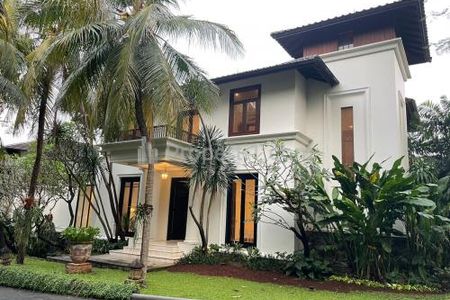 Disewakan Rumah (Compound House) di Cilandak Jakarta Selatan - 5 Kamar Semi Furnished
