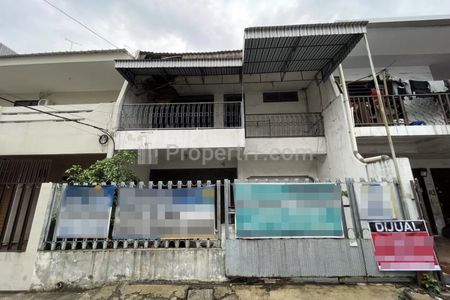 Jual Rumah Lama Kosong Siap Pakai di Jalan Arwana Penjaringan