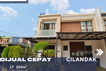 Dijual Rumah Townhouse Posisi Hoek di Pondok Labu Jakarta Selatan