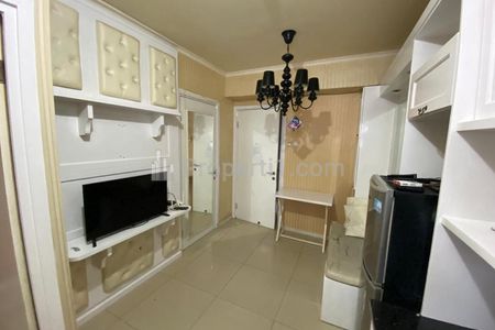 Jual Apartemen Green Pramuka City 2 Kamar Furnish
