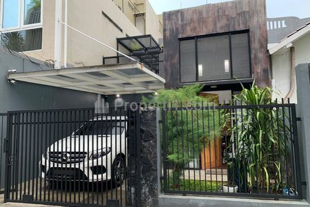 Jual Cepat Rumah Minimalist Modern Full Furnished Bagus Jalan Tulodong Senayan Dekat SCBD, Jakarta Selatan
