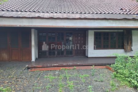 Sewa Tempat Usaha, Zona Komersil, Kawasan Kuliner Luas 420 m2 Satu Lantai di Kebayoran Baru, Dekat Pakubuwono, Senayan, Polim, Jakarta Selatan