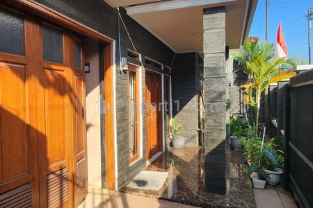 Dijual Murah Rumah Terawat di Jalan Pasantren Arcamanik Bandung