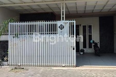 Jual Rumah 1,5 Lantai Semi Furnished di Kebraon Surabaya Selatan