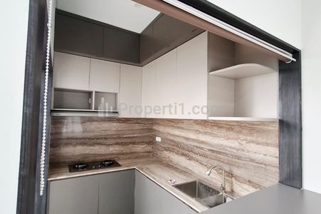Dijual Rumah Premium New Gress di Central Park Wiguna, Gununganyar, Surabaya Timur