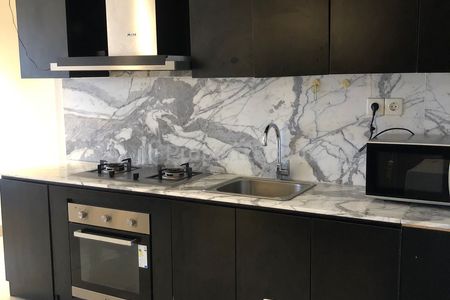 Sewa Apartemen Aspen Residence Dekat MRT Fatmawati, Jakarta Selatan - 3BR Furnished