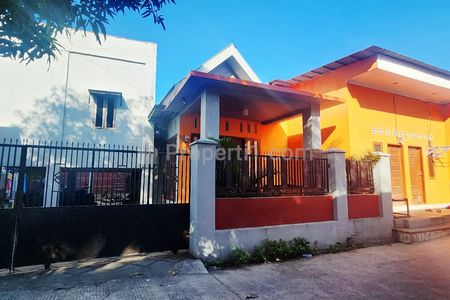 Rumah Dijual + 1 Ruko di Maros Dekat Grand Mall Maros, Pasar Batangase, PEMDA Kabupaten Maros, RSUD Salewangang
