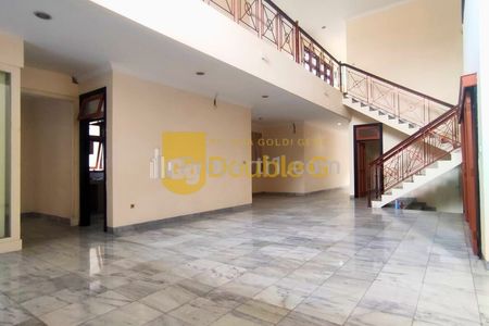 Disewakan Rumah Unfurnished SHM di Cilandak, Jakarta Selatan
