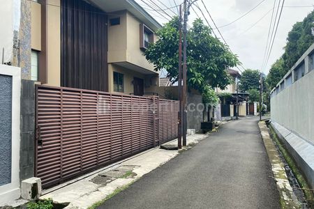 Dijual Rumah Kost 16 Kamar di Jl. Ciniru, Kebayoran Baru, Jakarta Selatan