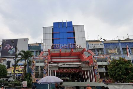 Jual Ruko 2 Unit Kawasan Pusat Grosir Bogor di Jalan Merdeka