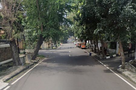 Dijual Rugi Rumah Tua Hitung Tanah di Petojo Jalan Kesehatan