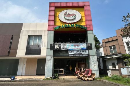 Disewakan Ruko 3 Lantai Akses Jalan Lebar dan Strategis di Alam Sutera Tangerang Selatan