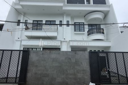 Dijual Rumah Mewah di Tomang, Rawa Kepa, Jakarta Barat