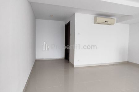 Sewa Kantor Office Space Neo Soho Residence di Jalan S Parman, Tanjung Duren Selatan, Jakarta Barat - Connecting Central Park Mall