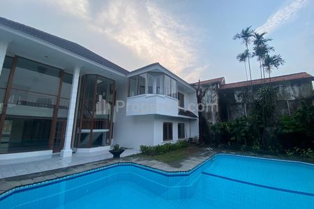 For Lease / Sale Rumah LT 736 sqm dengan 5+2 BR - Area Cipete, Kebayoran Baru, Jakarta Selatan