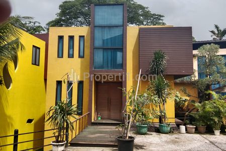 Jual Rumah Town House dengan Swimming Pool di Kemang-Bangka, Mampang Prapatan, Jakarta Selatan