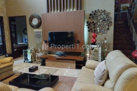 Dijual Rumah 2 Lantai LT 500 sqm Area Pejaten, Jakarta Selatan