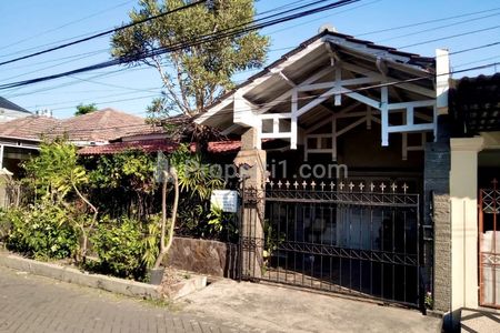 Jual Rumah Siap Huni di Manyar Indah Dekat Kertajaya Dharmahusada dan Kampus ITS Surabaya