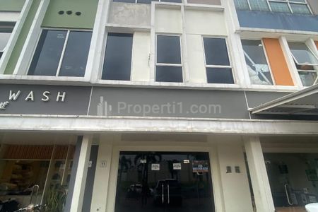 Disewakan Murah Ruko Ex Kantor 3 Lantai Hadap Jl. Boulevard Gading Serpong, Tangerang