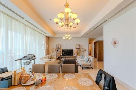 For Rent Apartment The Pakubuwono Signature - 4+1 BR Furnished